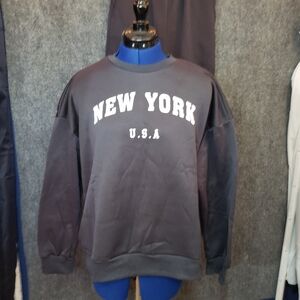Yozy Sweatshirt and Sweatpants New York Graphic NWT Size L Men's Gray